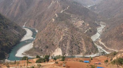 बजेटमा समावेश भएसँगै दूधकोशी जलाशययुक्त जलविद्युत् आयोजना अघि बढ्ने विश्वास   